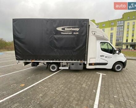 Белый Рено Мастер, объемом двигателя 0 л и пробегом 267 тыс. км за 19999 $, фото 9 на Automoto.ua