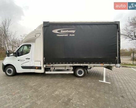 Белый Рено Мастер, объемом двигателя 0 л и пробегом 267 тыс. км за 19999 $, фото 4 на Automoto.ua