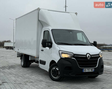Белый Рено Мастер, объемом двигателя 0 л и пробегом 199 тыс. км за 26500 $, фото 2 на Automoto.ua