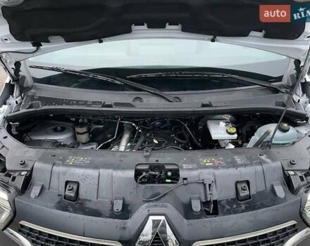 Белый Рено Мастер, объемом двигателя 2.3 л и пробегом 227 тыс. км за 24155 $, фото 52 на Automoto.ua