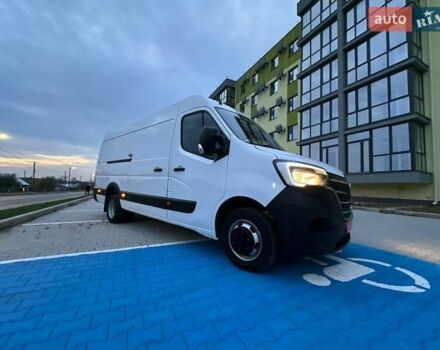 Белый Рено Мастер, объемом двигателя 2.3 л и пробегом 212 тыс. км за 24599 $, фото 3 на Automoto.ua