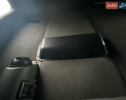 Белый Рено Мастер, объемом двигателя 2.3 л и пробегом 263 тыс. км за 20998 $, фото 23 на Automoto.ua