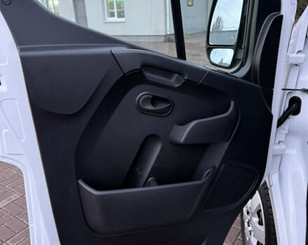 Рено Мастер 2022 в Киеве на Automoto.ua Белый Рено Мастер, объемом двигателя 2.3 л и пробегом 232 тыс. км за 21499 $, фото 49 на Automoto.ua