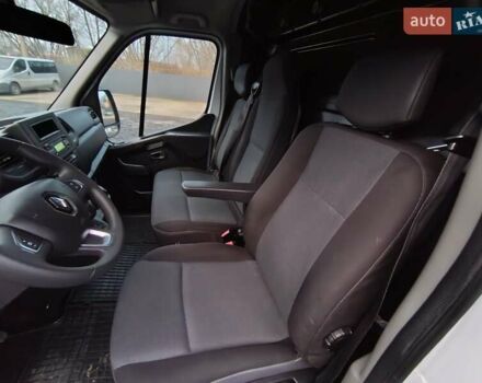 Білий Рено Мастєр, об'ємом двигуна 2.3 л та пробігом 204 тис. км за 25677 $, фото 38 на Automoto.ua