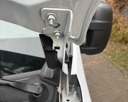 Белый Рено Мастер, объемом двигателя 2.3 л и пробегом 185 тыс. км за 23850 $, фото 60 на Automoto.ua