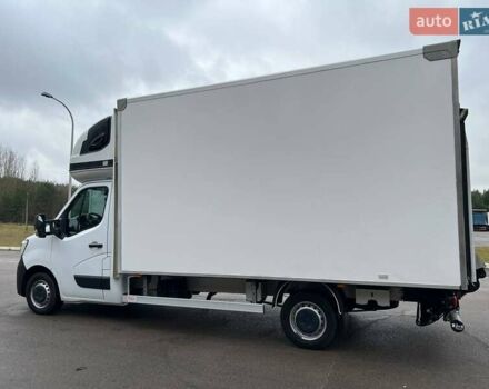 Белый Рено Мастер, объемом двигателя 2.3 л и пробегом 287 тыс. км за 25500 $, фото 23 на Automoto.ua