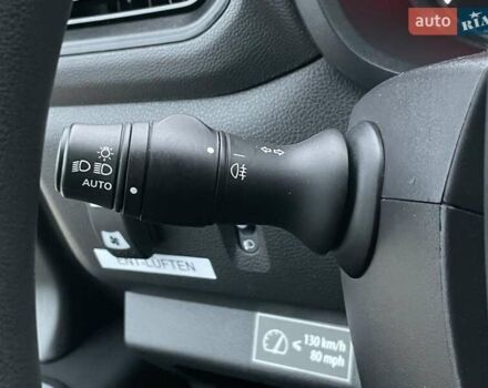 Белый Рено Мастер, объемом двигателя 2.3 л и пробегом 227 тыс. км за 24155 $, фото 41 на Automoto.ua