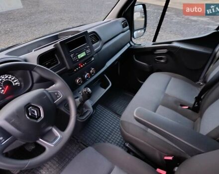 Білий Рено Мастєр, об'ємом двигуна 2.3 л та пробігом 204 тис. км за 25677 $, фото 32 на Automoto.ua