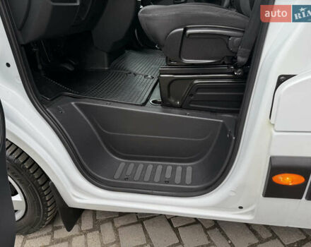 Білий Рено Мастєр, об'ємом двигуна 0 л та пробігом 192 тис. км за 21600 $, фото 40 на Automoto.ua