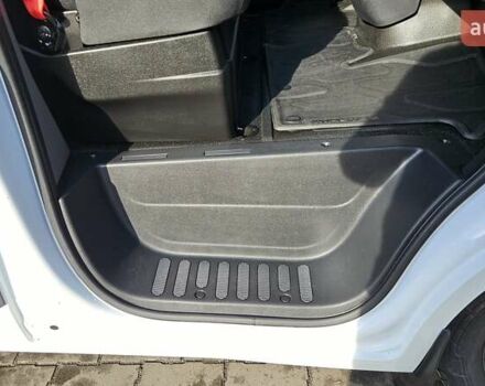 Білий Рено Мастєр, об'ємом двигуна 2.3 л та пробігом 103 тис. км за 23800 $, фото 31 на Automoto.ua