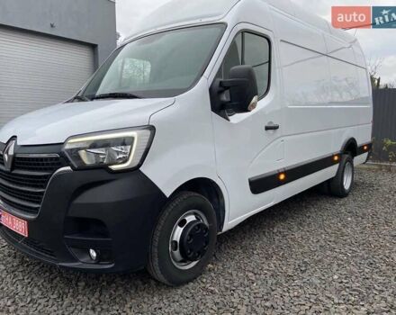 Белый Рено Мастер, объемом двигателя 2.3 л и пробегом 204 тыс. км за 24497 $, фото 2 на Automoto.ua