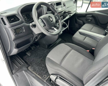 Белый Рено Мастер, объемом двигателя 2.3 л и пробегом 153 тыс. км за 20300 $, фото 25 на Automoto.ua