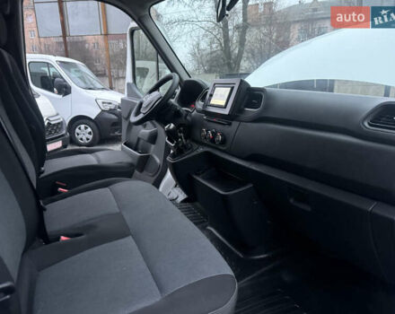 Білий Рено Мастєр, об'ємом двигуна 0 л та пробігом 178 тис. км за 25900 $, фото 36 на Automoto.ua