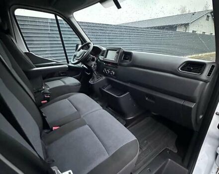 Белый Рено Мастер, объемом двигателя 2.3 л и пробегом 191 тыс. км за 19599 $, фото 9 на Automoto.ua