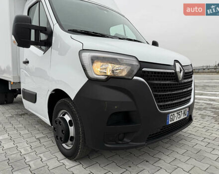 Белый Рено Мастер, объемом двигателя 0 л и пробегом 199 тыс. км за 26500 $, фото 14 на Automoto.ua