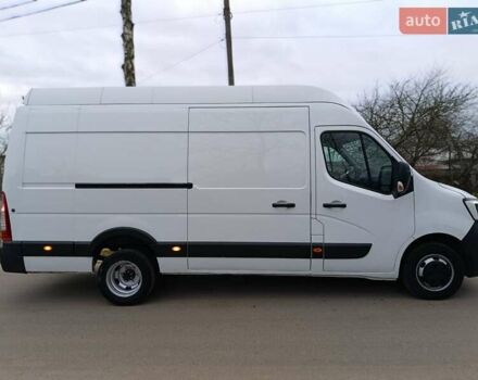 Белый Рено Мастер, объемом двигателя 2.3 л и пробегом 205 тыс. км за 25550 $, фото 8 на Automoto.ua