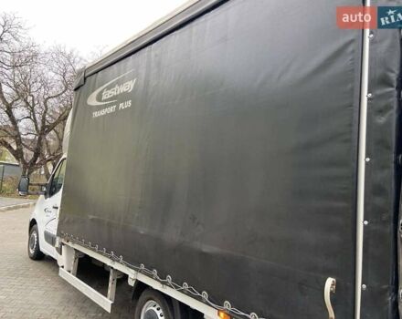 Белый Рено Мастер, объемом двигателя 0 л и пробегом 267 тыс. км за 19999 $, фото 12 на Automoto.ua