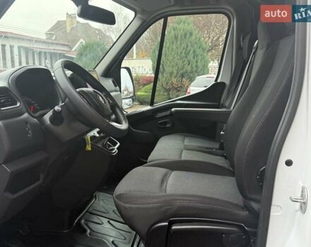 Белый Рено Мастер, объемом двигателя 2.3 л и пробегом 185 тыс. км за 23850 $, фото 22 на Automoto.ua