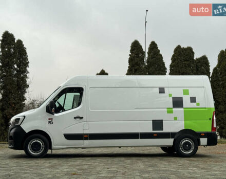 Белый Рено Мастер, объемом двигателя 2.3 л и пробегом 253 тыс. км за 20800 $, фото 3 на Automoto.ua