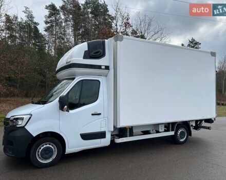 Белый Рено Мастер, объемом двигателя 2.3 л и пробегом 287 тыс. км за 25500 $, фото 7 на Automoto.ua