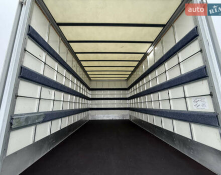 Белый Рено Мастер, объемом двигателя 0 л и пробегом 199 тыс. км за 26500 $, фото 34 на Automoto.ua