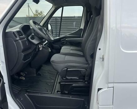 Білий Рено Мастєр, об'ємом двигуна 2.3 л та пробігом 198 тис. км за 19999 $, фото 46 на Automoto.ua