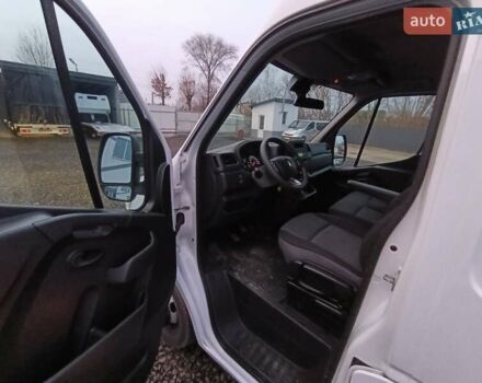 Білий Рено Мастєр, об'ємом двигуна 2.3 л та пробігом 204 тис. км за 25677 $, фото 30 на Automoto.ua