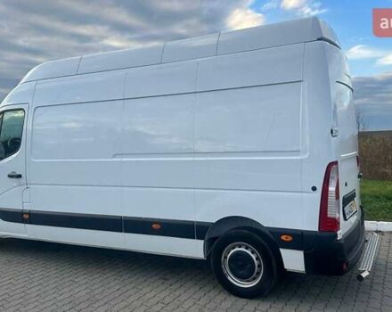 Белый Рено Мастер, объемом двигателя 2.3 л и пробегом 195 тыс. км за 19200 $, фото 2 на Automoto.ua