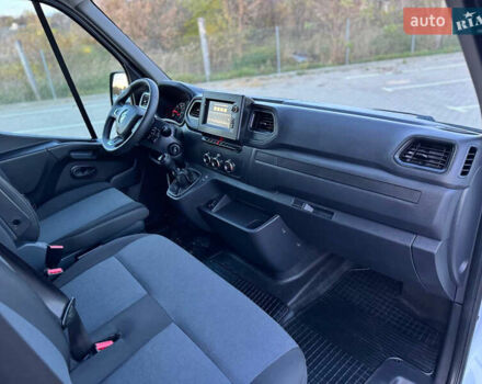 Білий Рено Мастєр, об'ємом двигуна 0 л та пробігом 193 тис. км за 21900 $, фото 56 на Automoto.ua