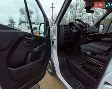 Белый Рено Мастер, объемом двигателя 2.3 л и пробегом 288 тыс. км за 21999 $, фото 15 на Automoto.ua