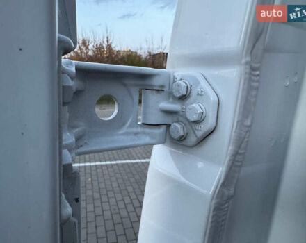 Білий Рено Мастєр, об'ємом двигуна 0 л та пробігом 193 тис. км за 21900 $, фото 89 на Automoto.ua