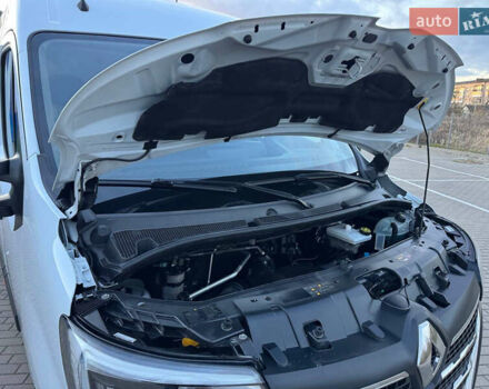 Білий Рено Мастєр, об'ємом двигуна 0 л та пробігом 193 тис. км за 21900 $, фото 99 на Automoto.ua