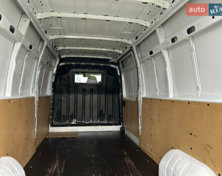 Білий Рено Мастєр, об'ємом двигуна 2.3 л та пробігом 105 тис. км за 21400 $, фото 29 на Automoto.ua