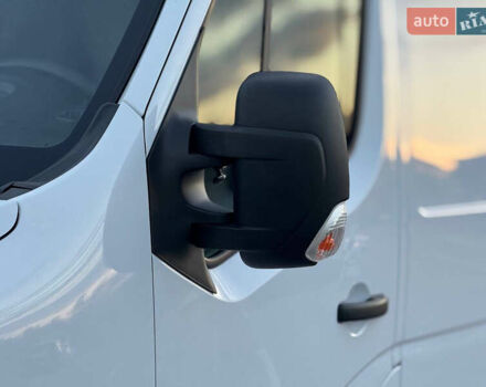 Білий Рено Мастєр, об'ємом двигуна 0 л та пробігом 193 тис. км за 21900 $, фото 41 на Automoto.ua