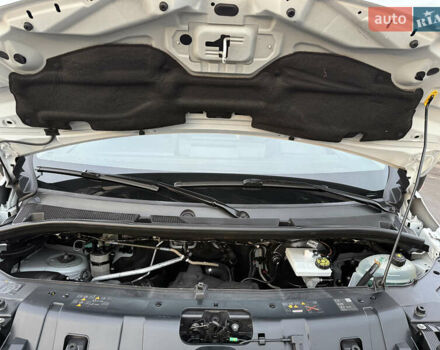 Білий Рено Мастєр, об'ємом двигуна 0 л та пробігом 203 тис. км за 21500 $, фото 51 на Automoto.ua