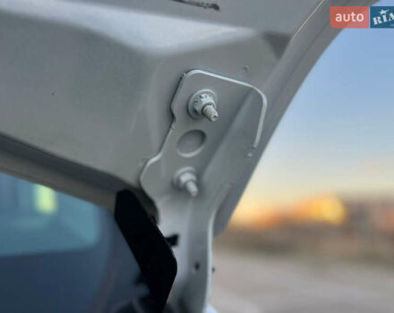 Білий Рено Мастєр, об'ємом двигуна 0 л та пробігом 279 тис. км за 21500 $, фото 85 на Automoto.ua