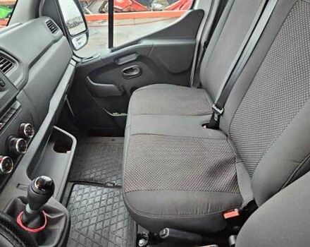 Білий Рено Мастєр, об'ємом двигуна 2.3 л та пробігом 55 тис. км за 35000 $, фото 7 на Automoto.ua