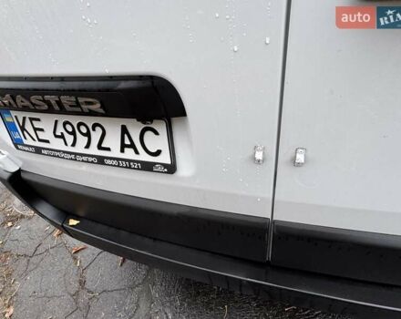Белый Рено Мастер, объемом двигателя 2.3 л и пробегом 53 тыс. км за 28000 $, фото 7 на Automoto.ua