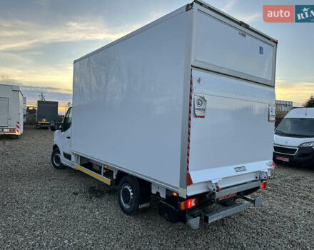 Белый Рено Мастер, объемом двигателя 2.3 л и пробегом 226 тыс. км за 27000 $, фото 7 на Automoto.ua