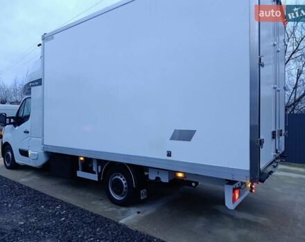 Белый Рено Мастер, объемом двигателя 2.3 л и пробегом 288 тыс. км за 21999 $, фото 40 на Automoto.ua