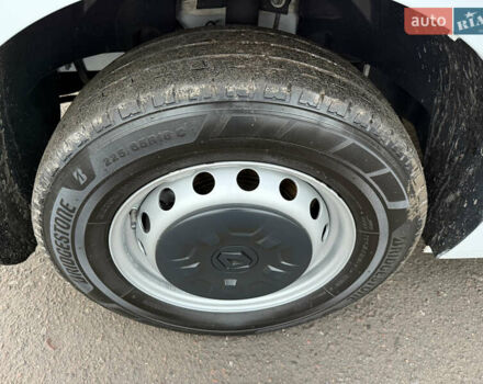 Білий Рено Мастєр, об'ємом двигуна 0 л та пробігом 203 тис. км за 21500 $, фото 59 на Automoto.ua