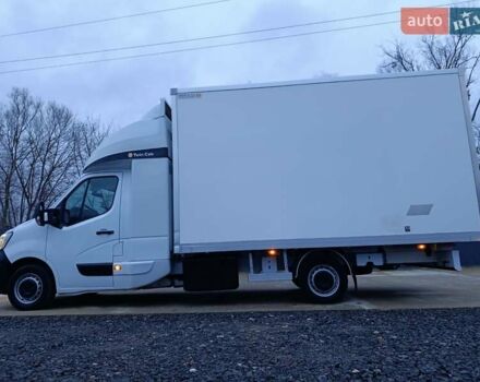 Белый Рено Мастер, объемом двигателя 2.3 л и пробегом 288 тыс. км за 21999 $, фото 37 на Automoto.ua