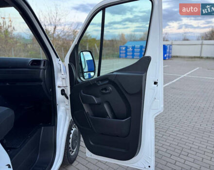 Білий Рено Мастєр, об'ємом двигуна 0 л та пробігом 193 тис. км за 21900 $, фото 55 на Automoto.ua