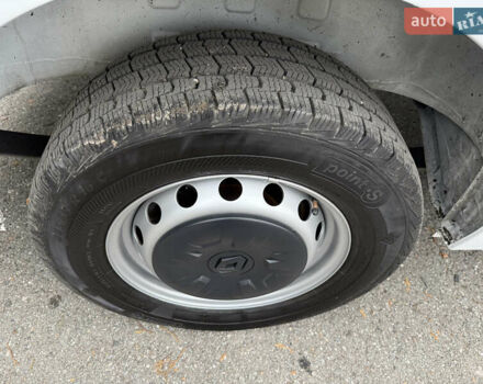 Белый Рено Мастер, объемом двигателя 2.3 л и пробегом 195 тыс. км за 22100 $, фото 76 на Automoto.ua