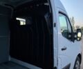 Белый Рено Мастер, объемом двигателя 2.3 л и пробегом 174 тыс. км за 23000 $, фото 26 на Automoto.ua