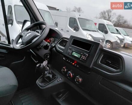 Белый Рено Мастер, объемом двигателя 2.3 л и пробегом 92 тыс. км за 25000 $, фото 34 на Automoto.ua