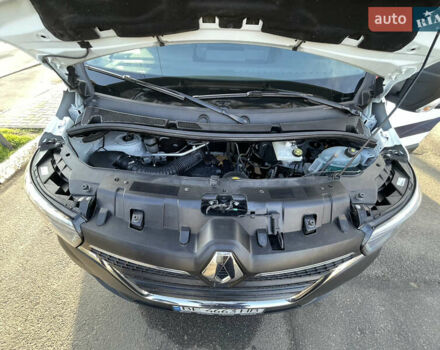 Білий Рено Мастєр, об'ємом двигуна 2.3 л та пробігом 220 тис. км за 25000 $, фото 29 на Automoto.ua