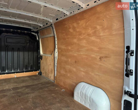 Білий Рено Мастєр, об'ємом двигуна 0 л та пробігом 193 тис. км за 21900 $, фото 87 на Automoto.ua