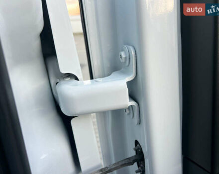 Білий Рено Мастєр, об'ємом двигуна 0 л та пробігом 279 тис. км за 21500 $, фото 71 на Automoto.ua