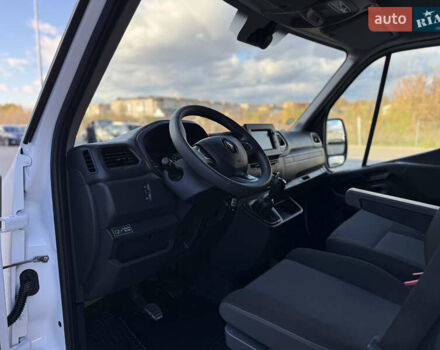 Белый Рено Мастер, объемом двигателя 0 л и пробегом 224 тыс. км за 22200 $, фото 45 на Automoto.ua